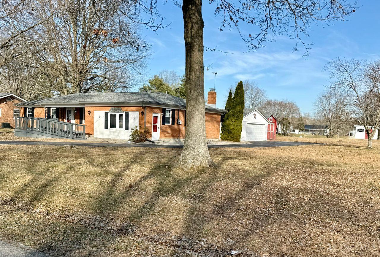 38 Dell Acres Drive