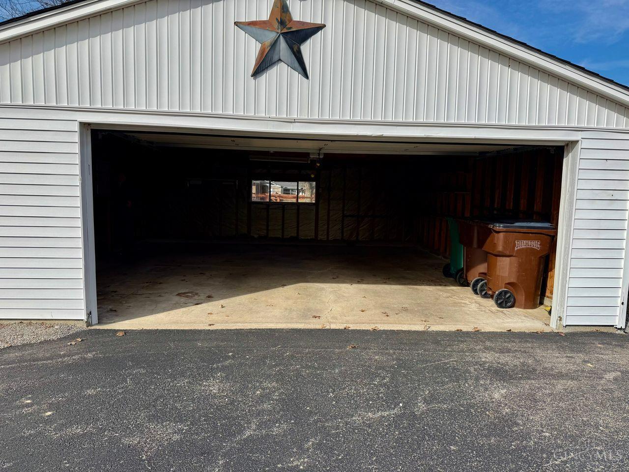 38 Dell Acres Drive