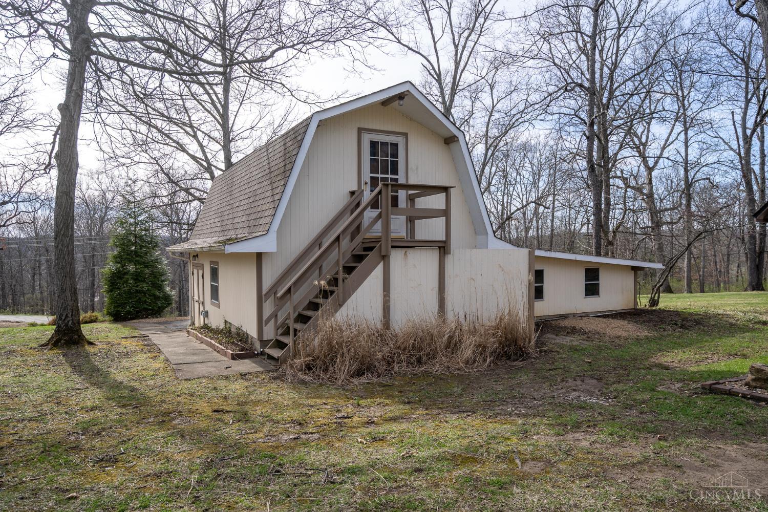 11520 Edgewood Road
