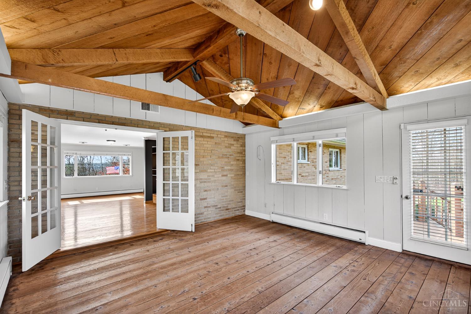11520 Edgewood Road