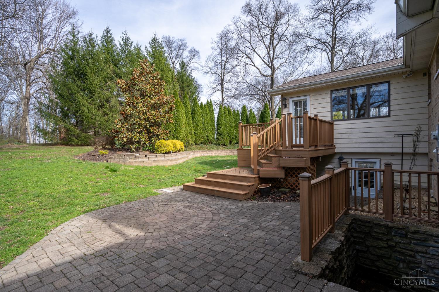 11520 Edgewood Road