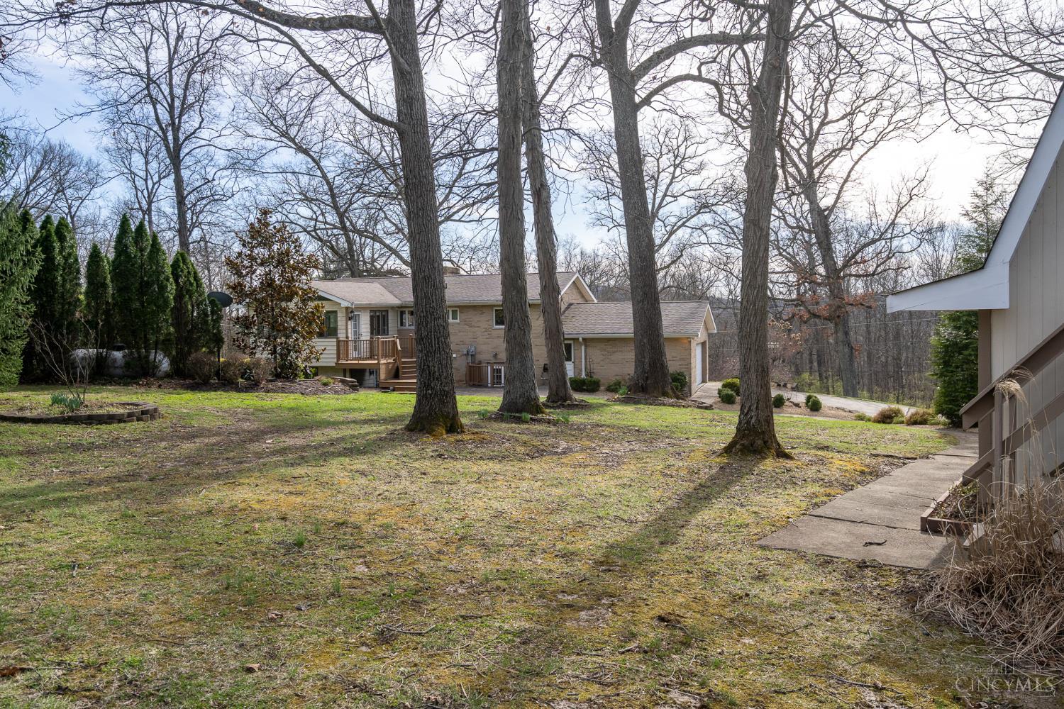 11520 Edgewood Road