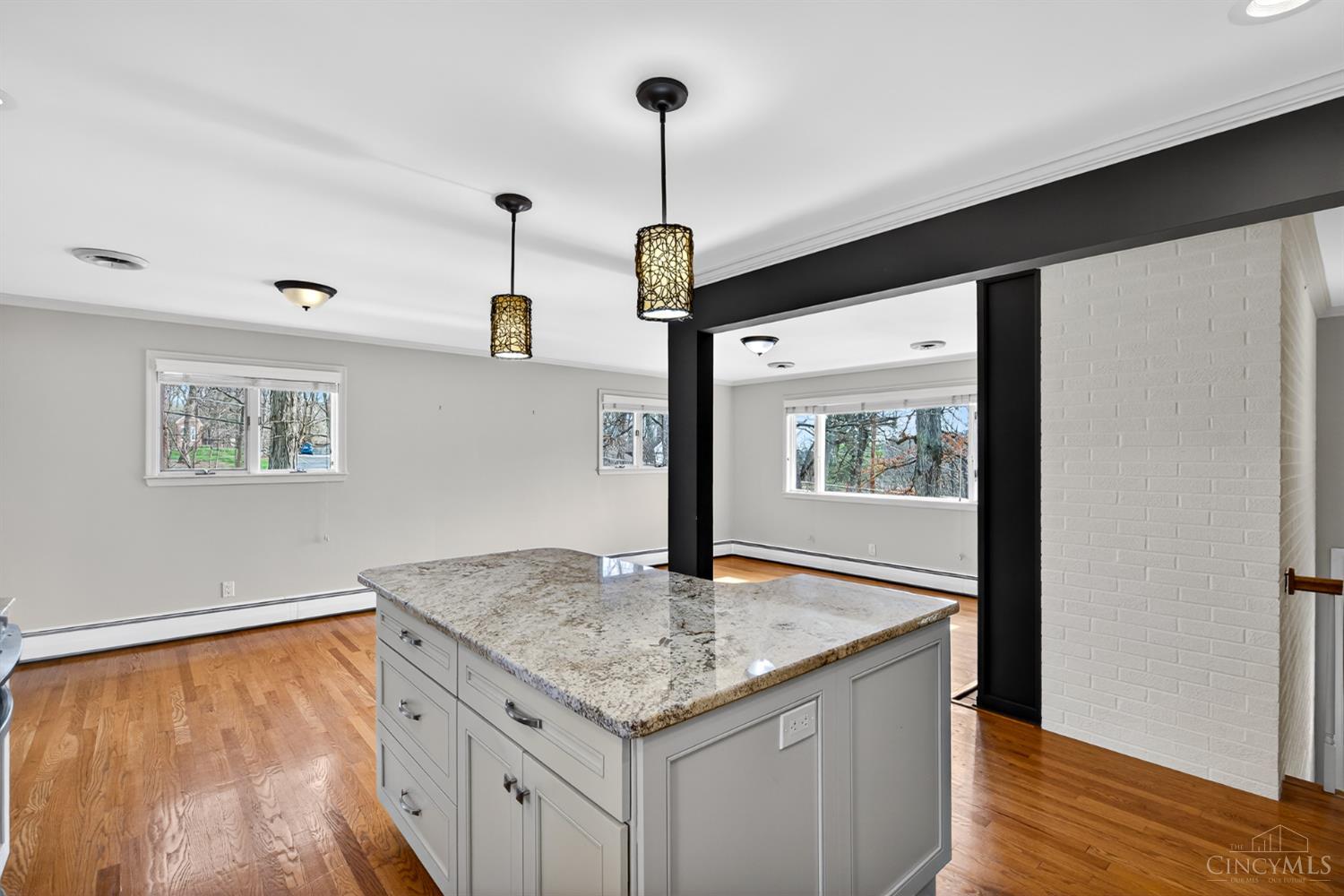 11520 Edgewood Road