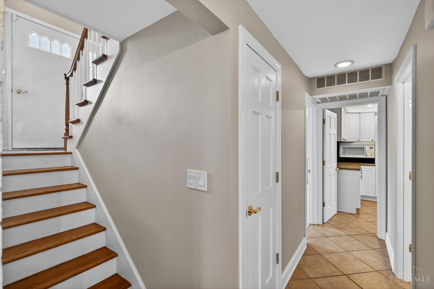 11520 Edgewood Road