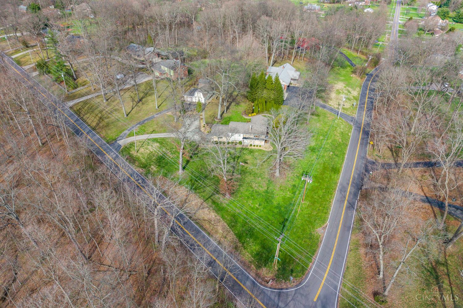 11520 Edgewood Road