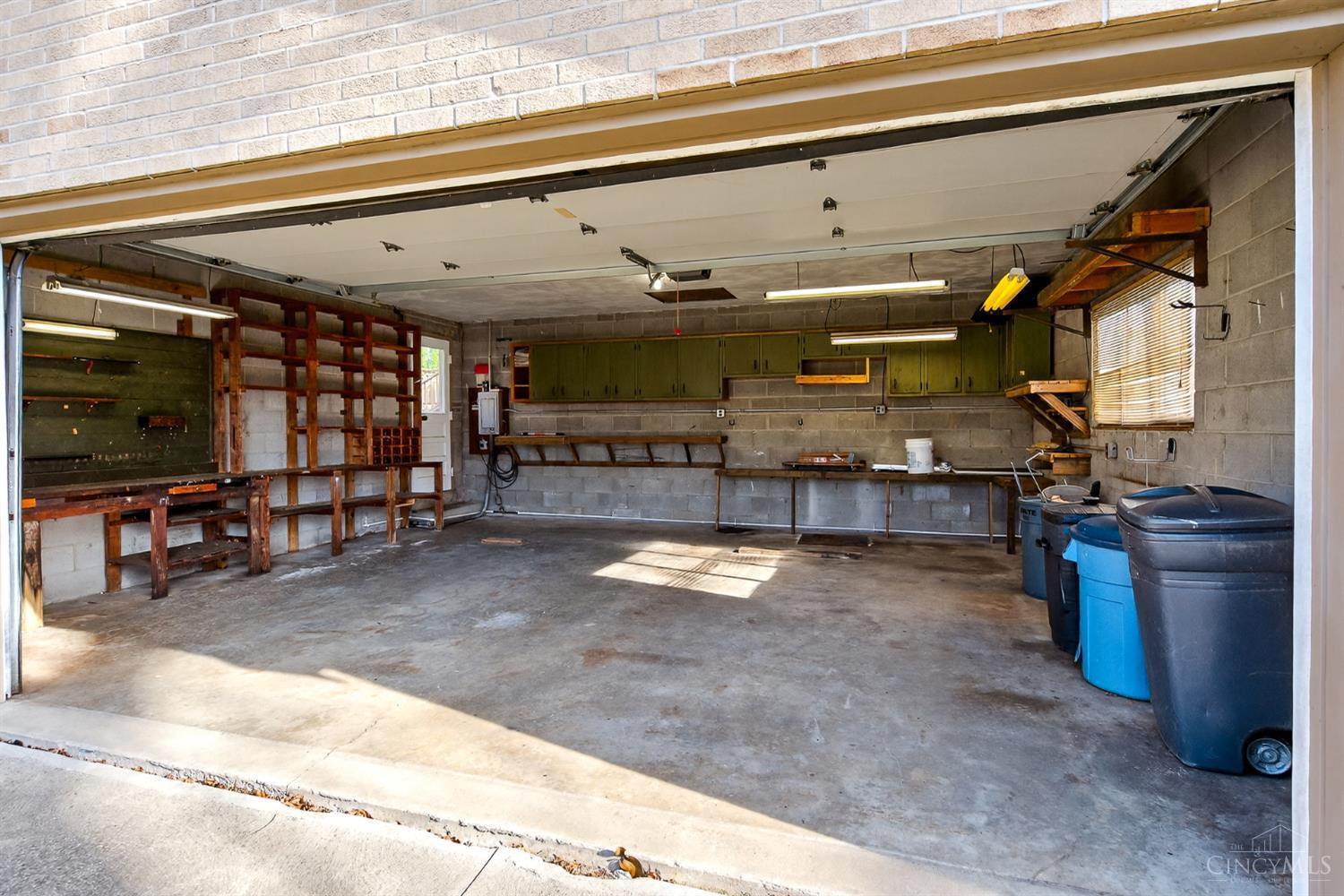 11520 Edgewood Road