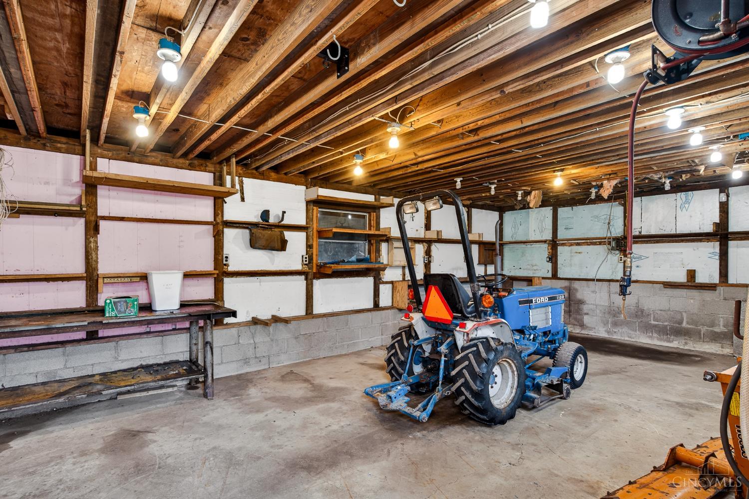 11520 Edgewood Road