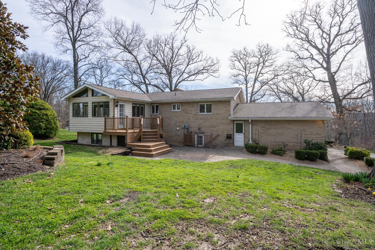 11520 Edgewood Road