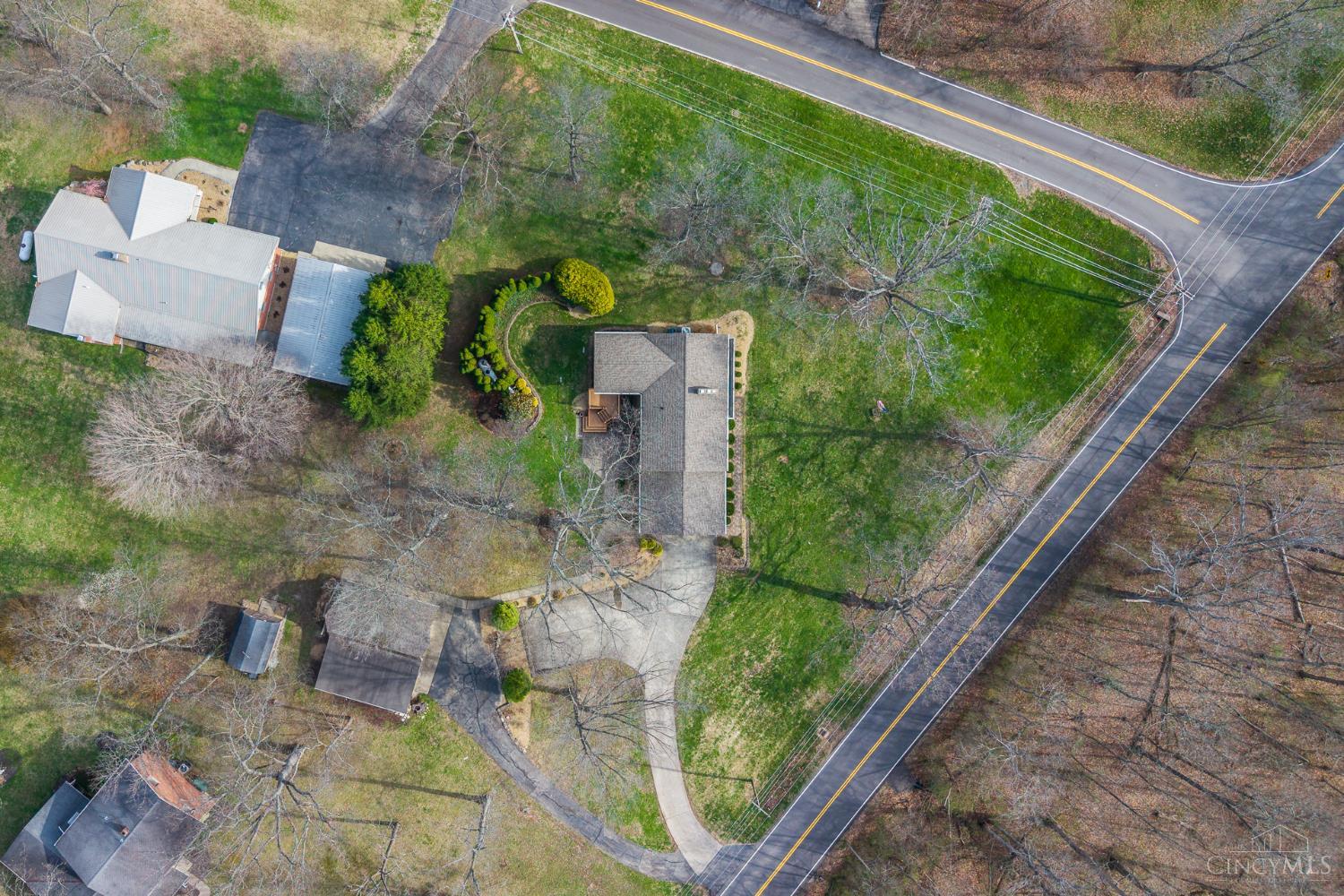 11520 Edgewood Road