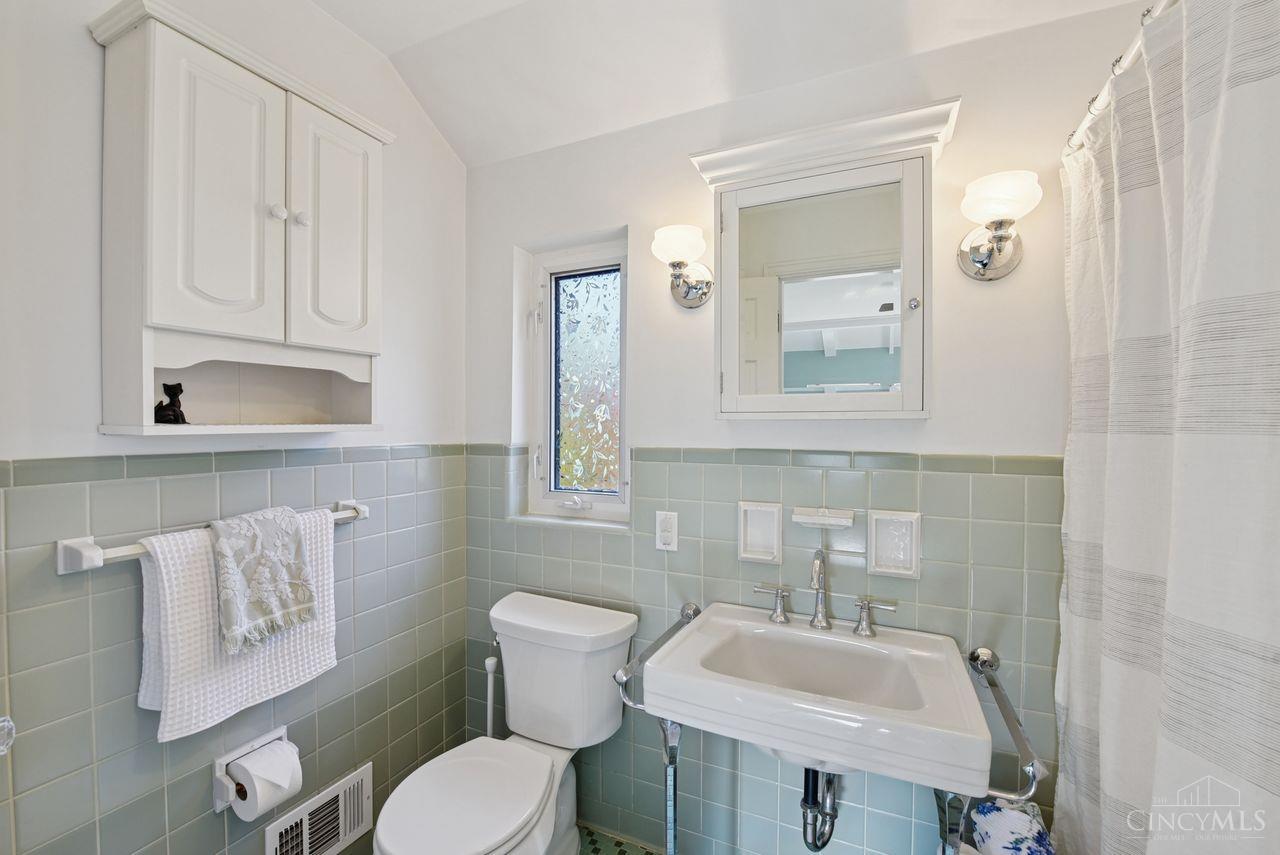 852 Finney Trail