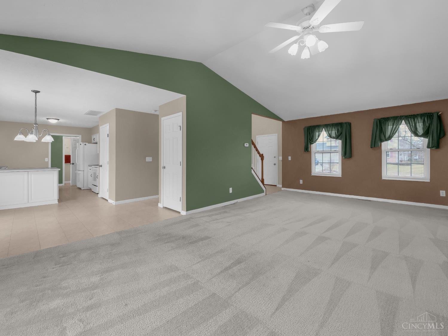 2048 Apple Knoll Lane