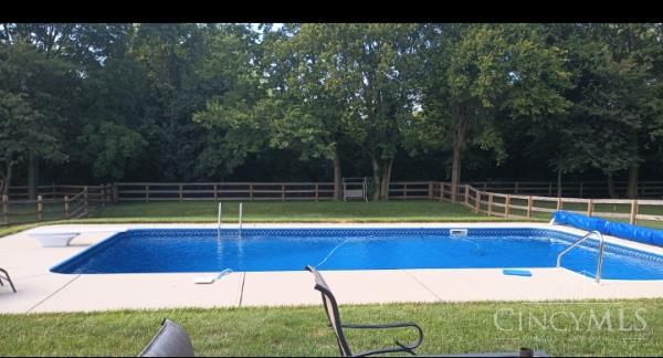 2048 Apple Knoll Lane