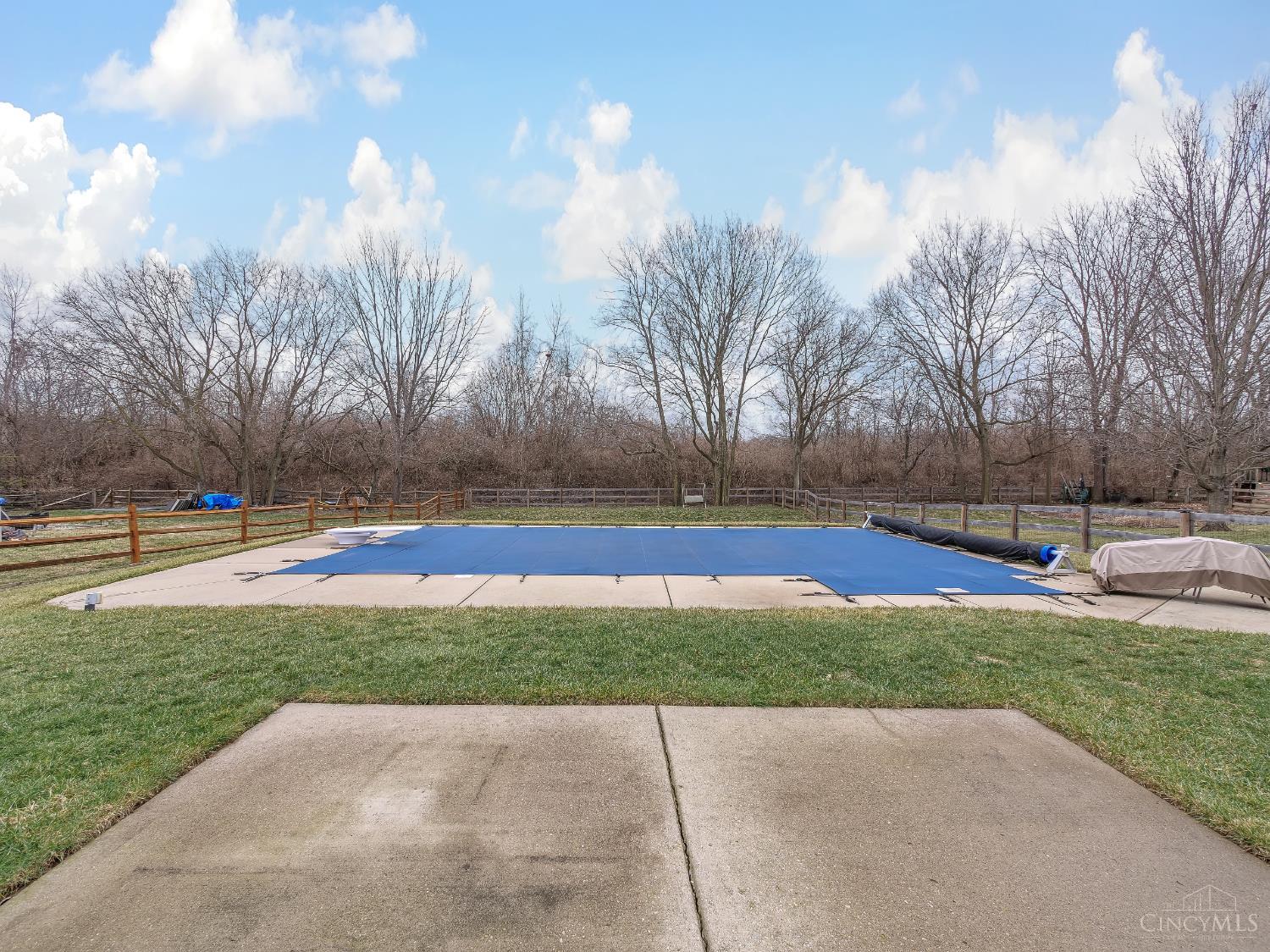 2048 Apple Knoll Lane