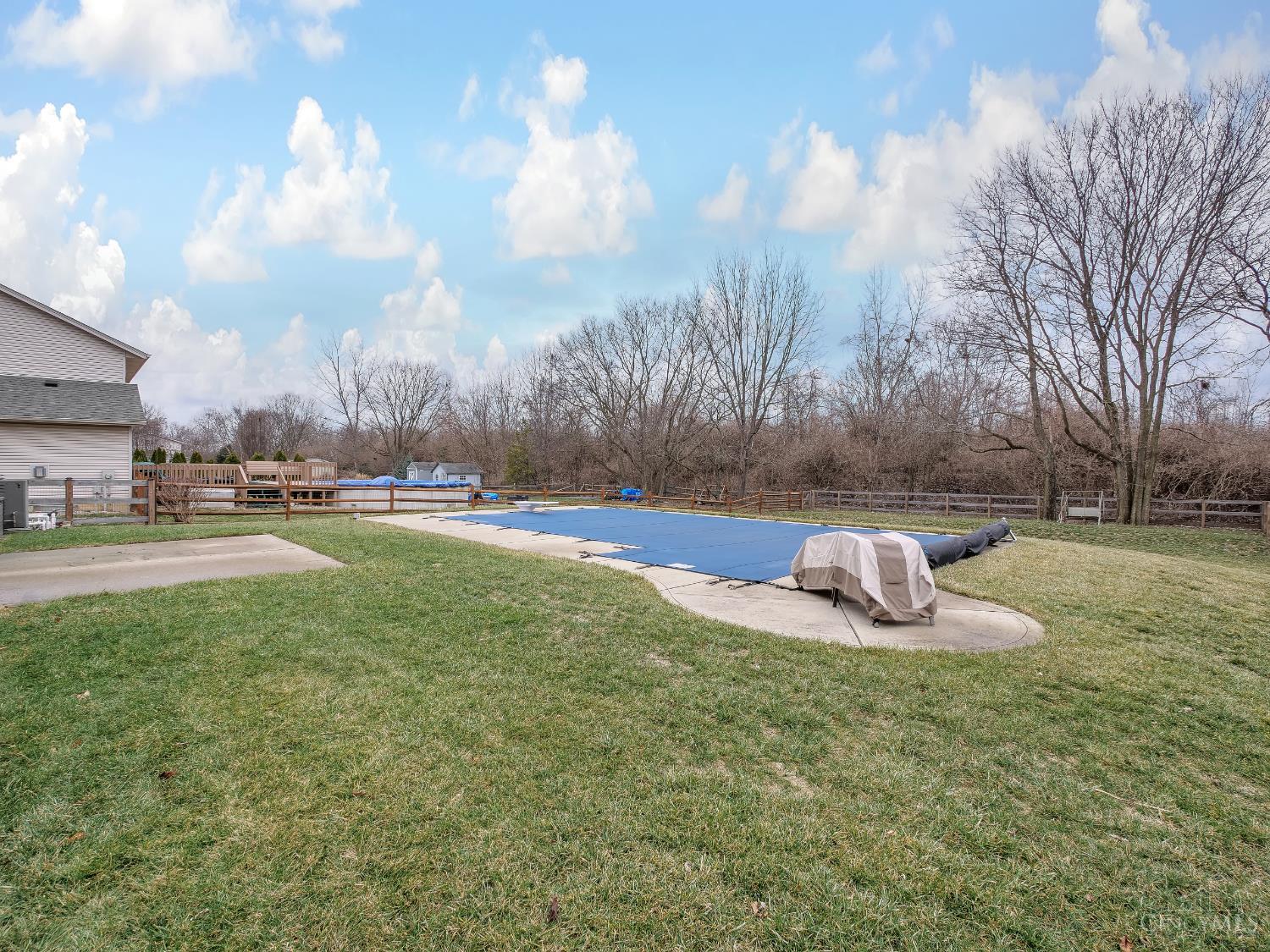 2048 Apple Knoll Lane