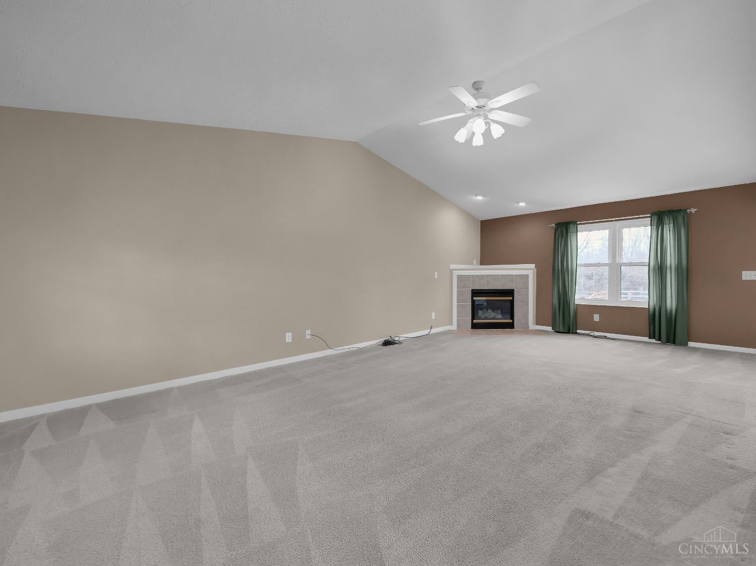 2048 Apple Knoll Lane