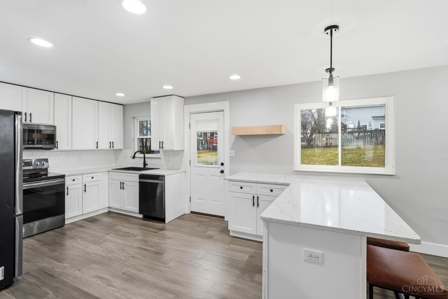 7223 Longfield Drive