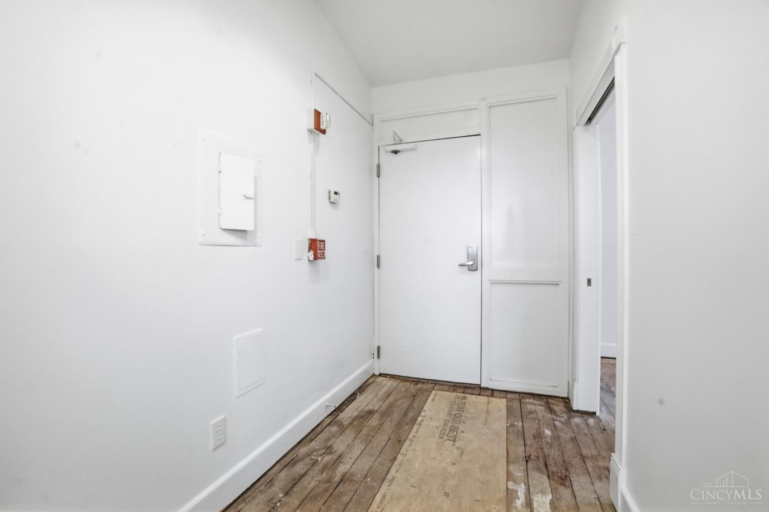 1210 Sycamore 4