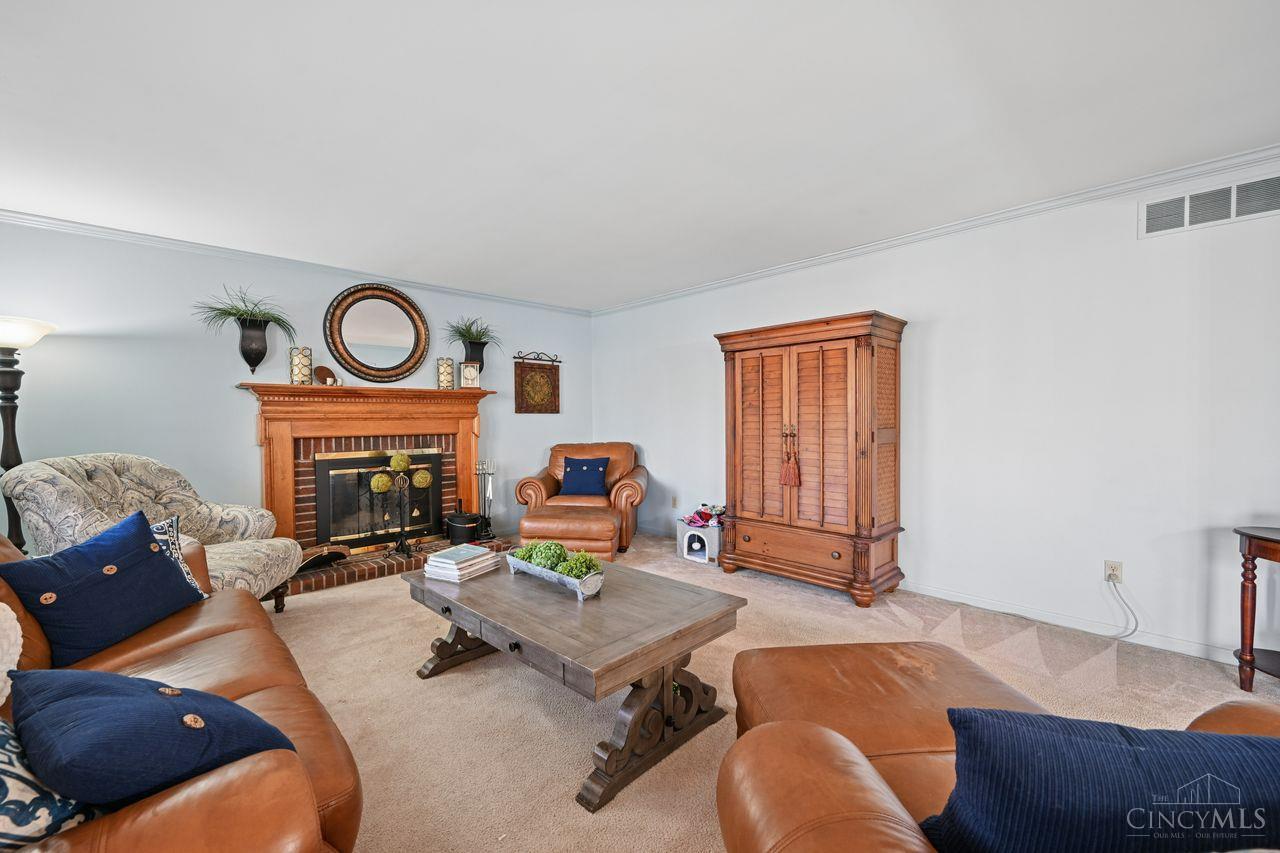 6198 Pintail Court