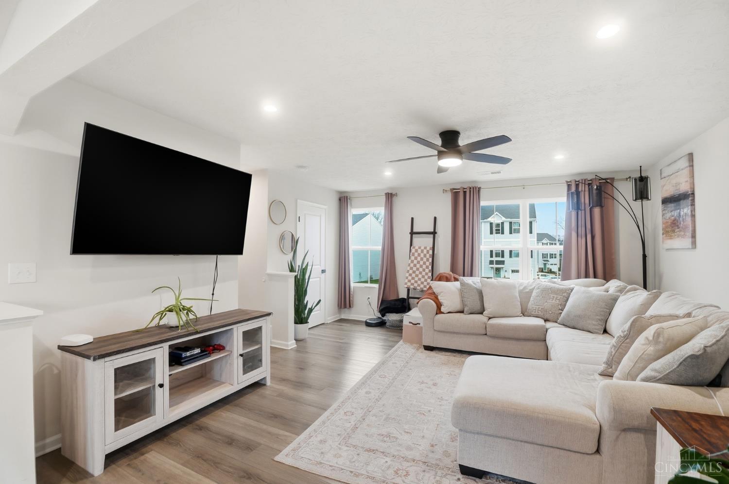 3420 Grovewood Drive