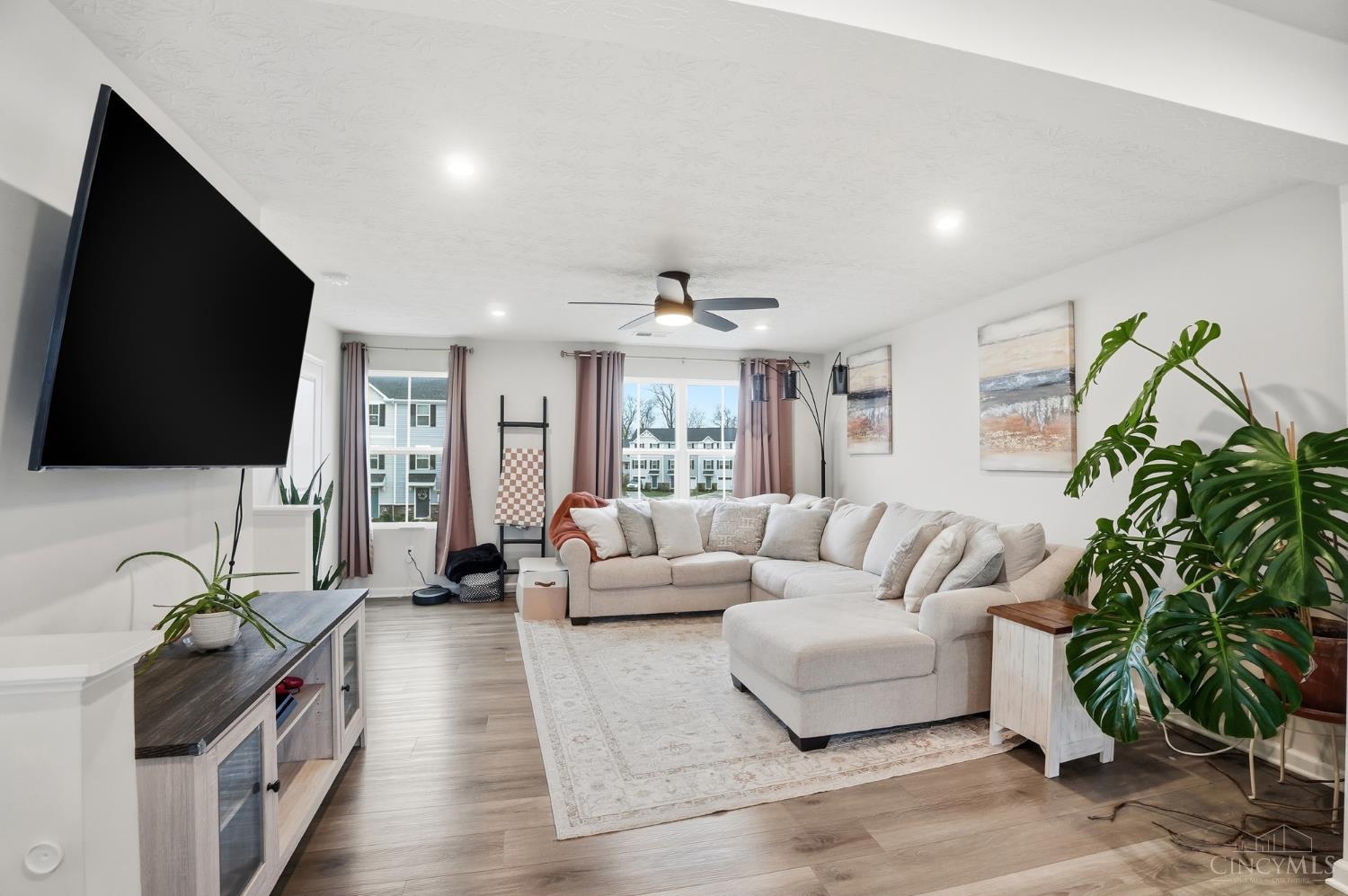 3420 Grovewood Drive