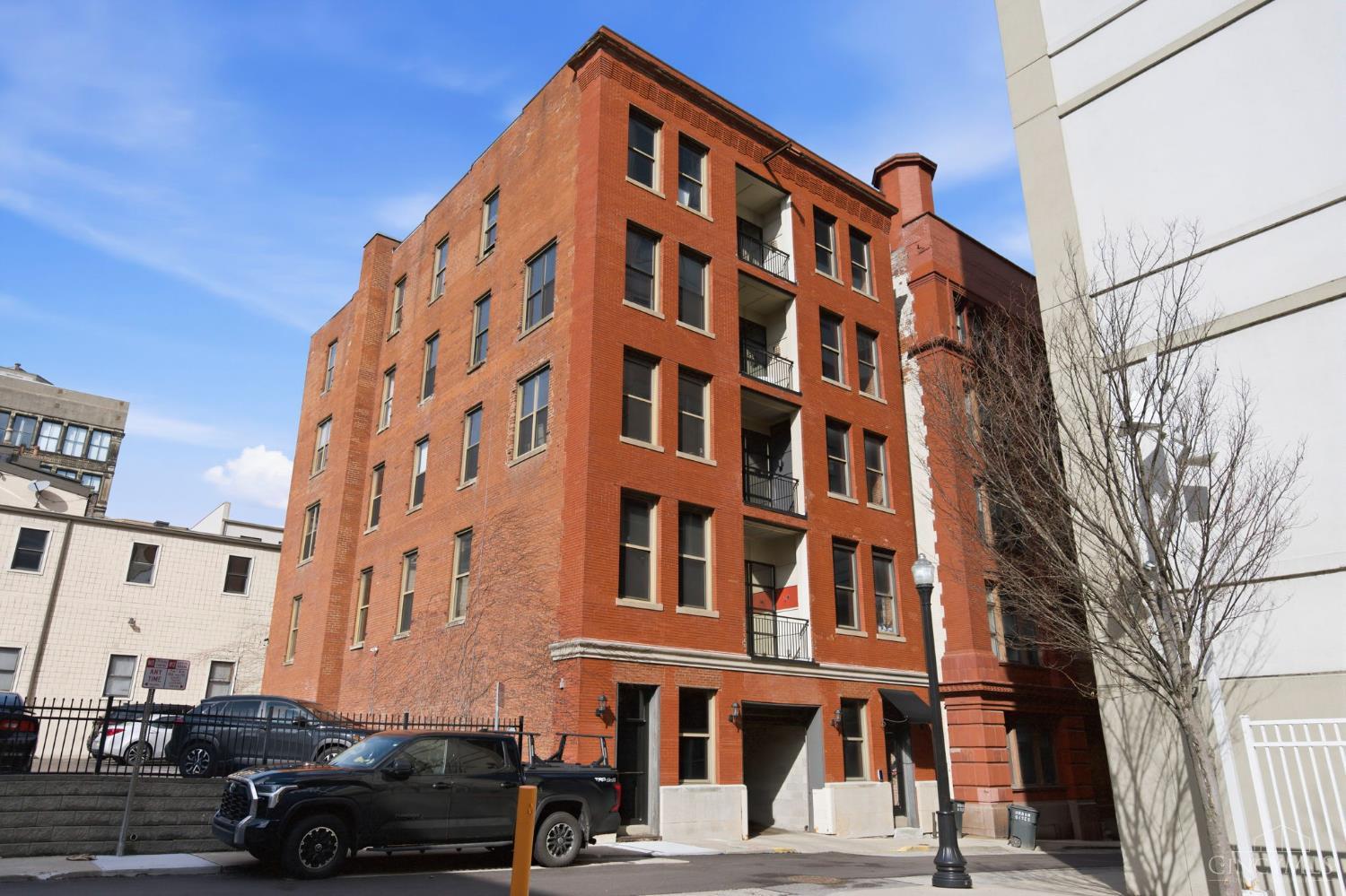 304 McFarland Street 4