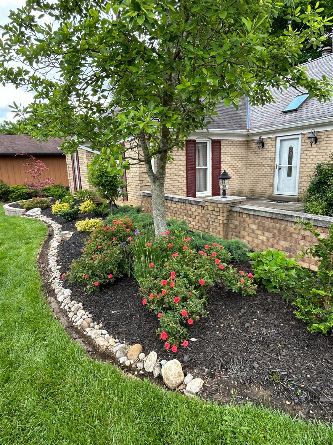 2241 Spinningwheel Lane