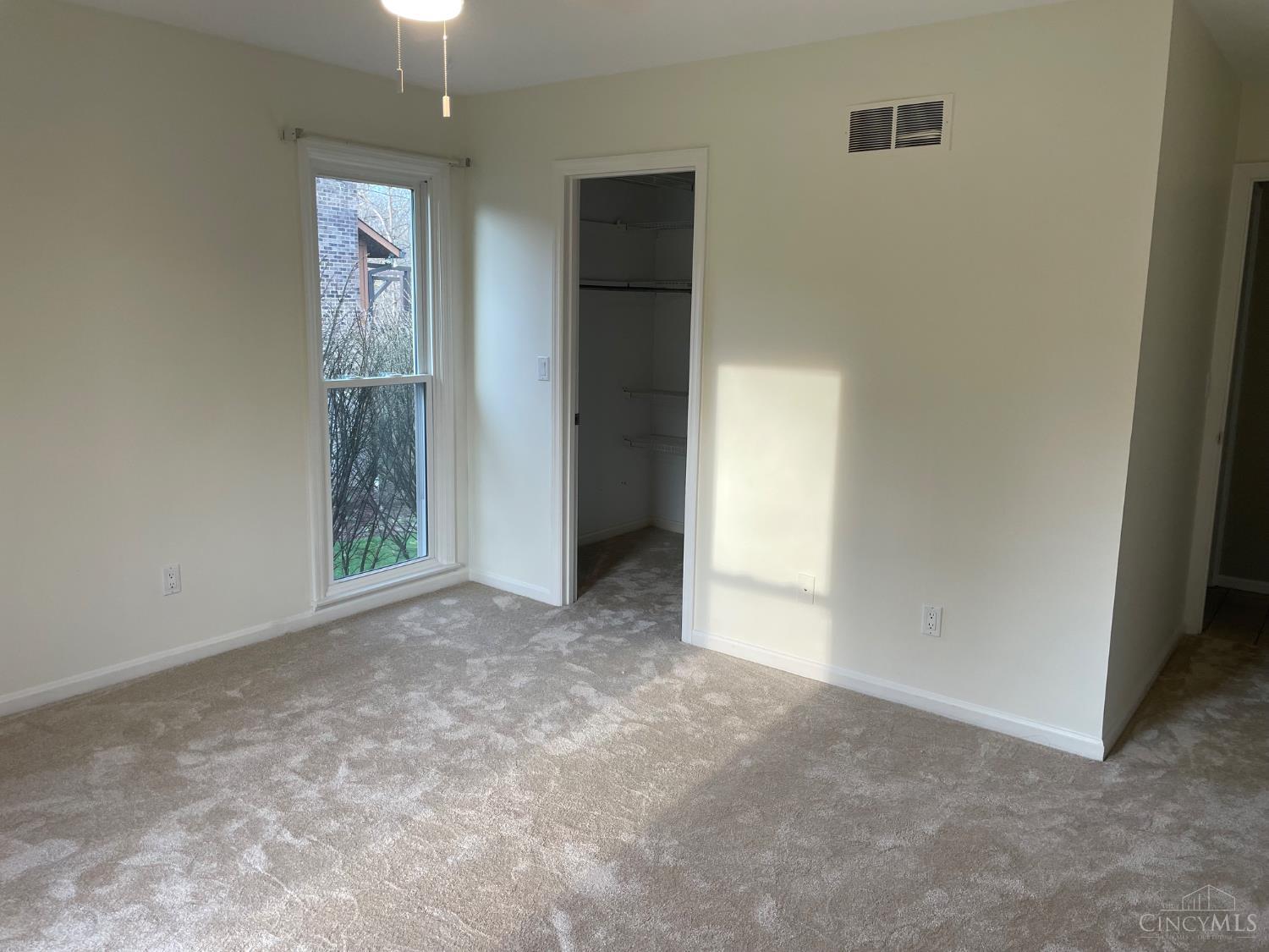 2241 Spinningwheel Lane