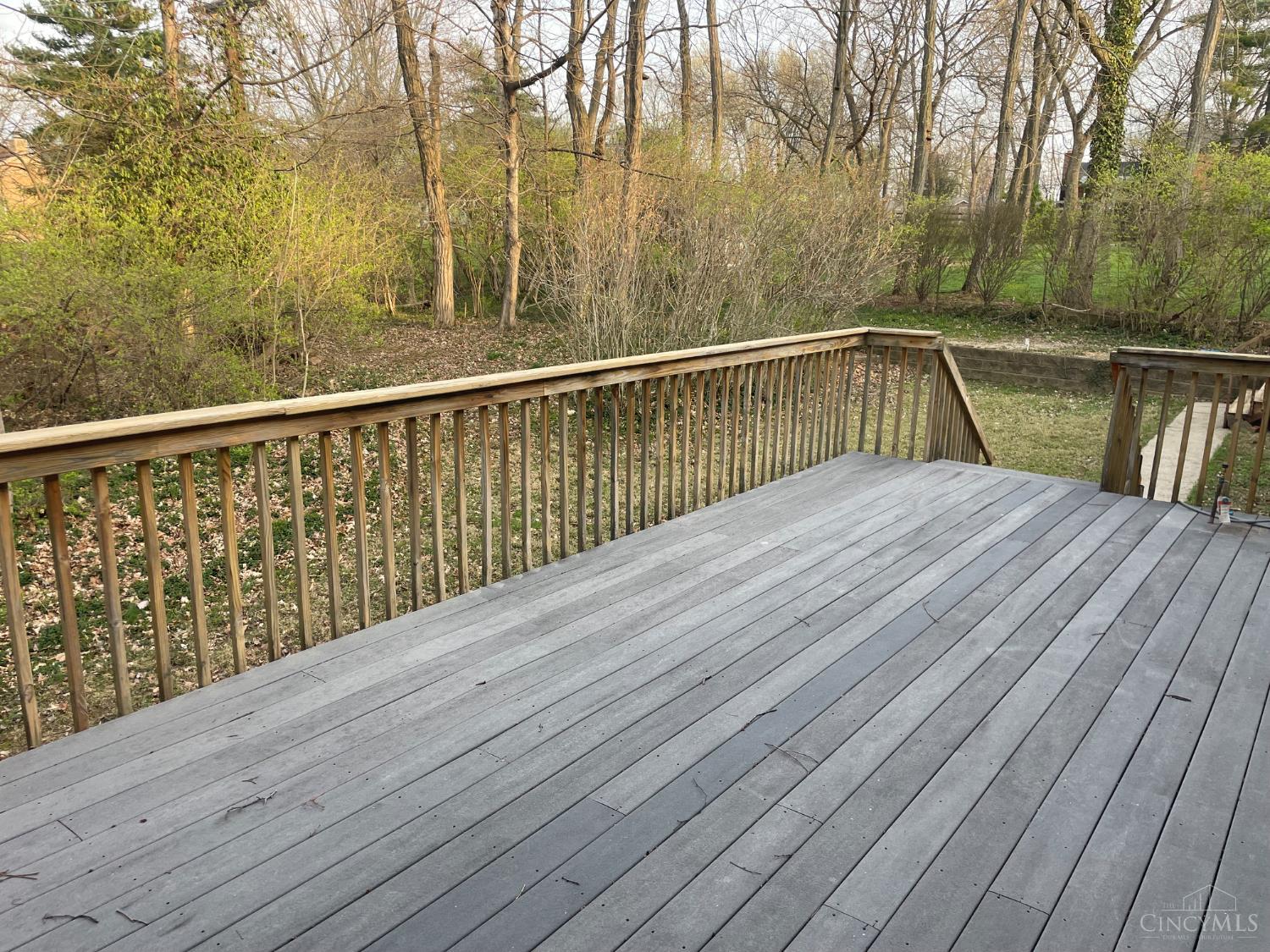 2241 Spinningwheel Lane
