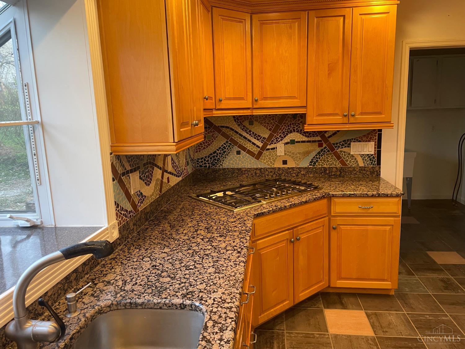 2241 Spinningwheel Lane