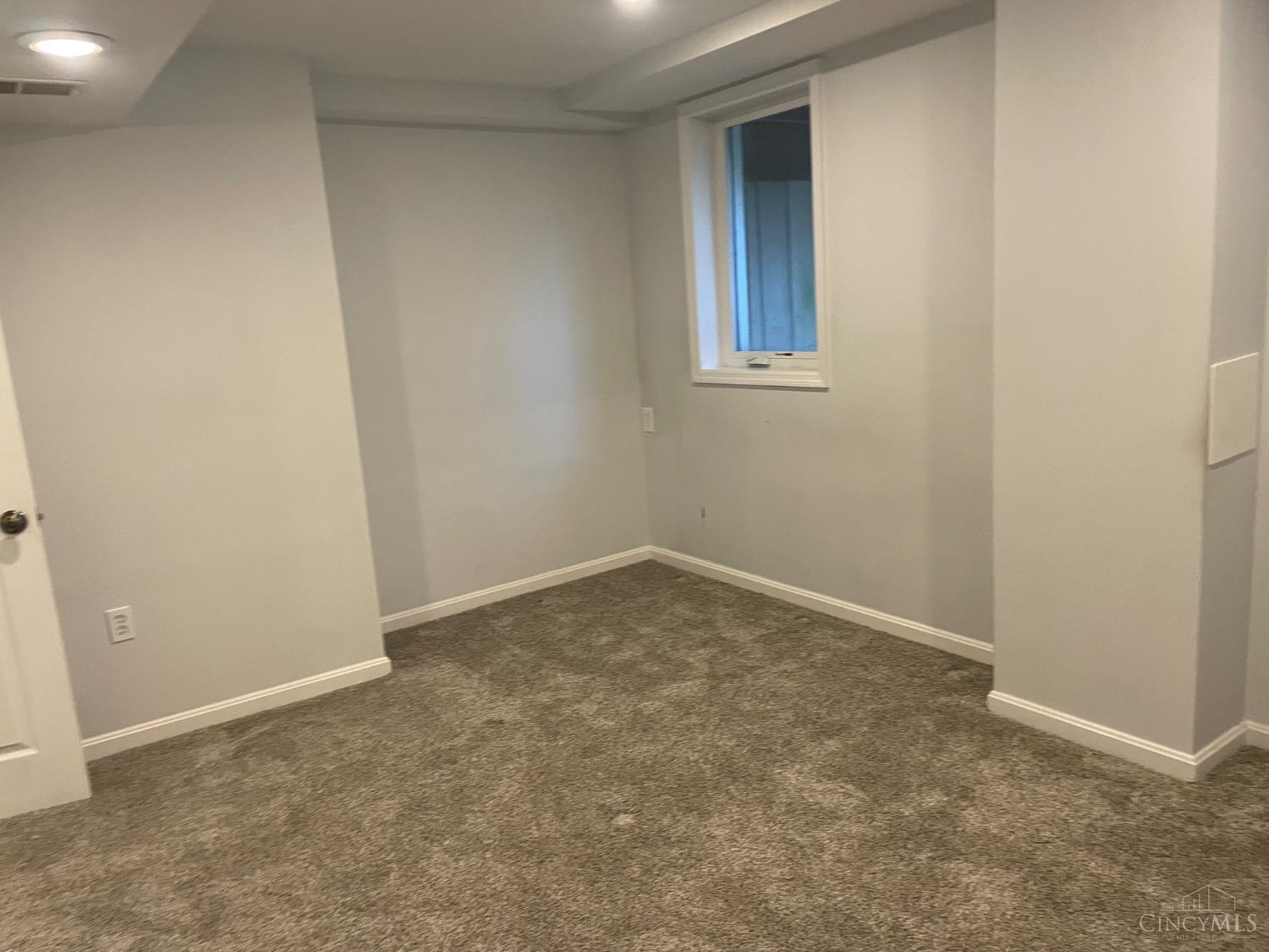 2241 Spinningwheel Lane