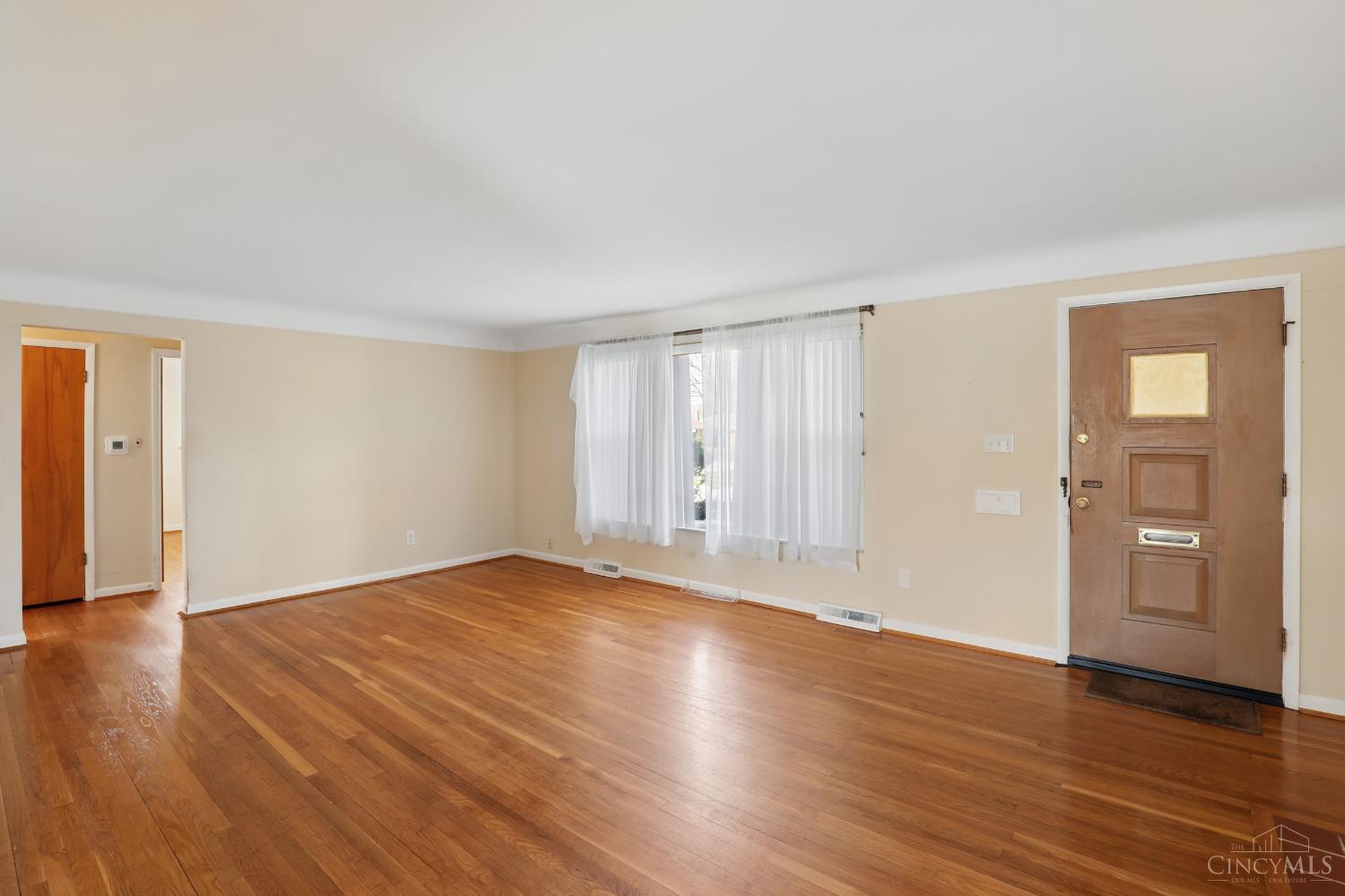 4673 Happiness Way