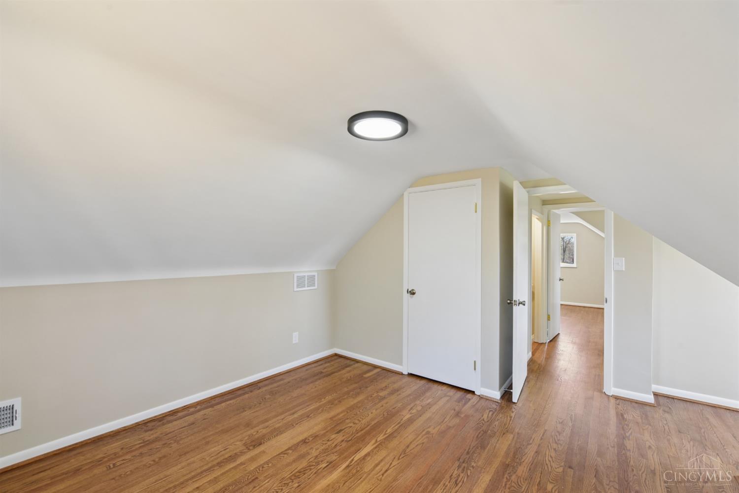 3307 Glenmont Lane