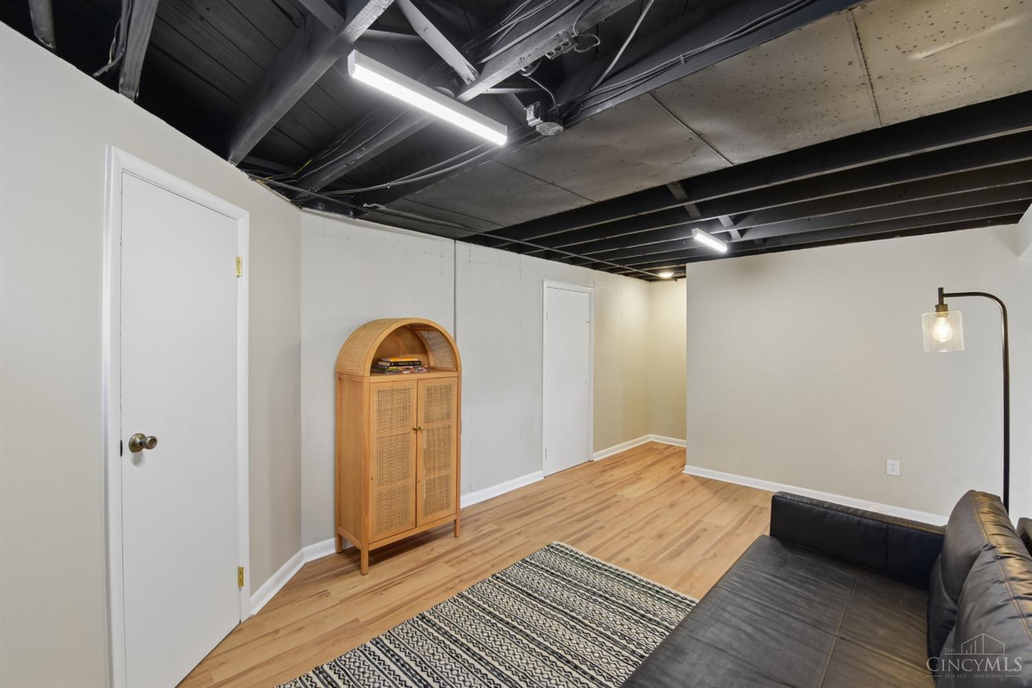 3307 Glenmont Lane