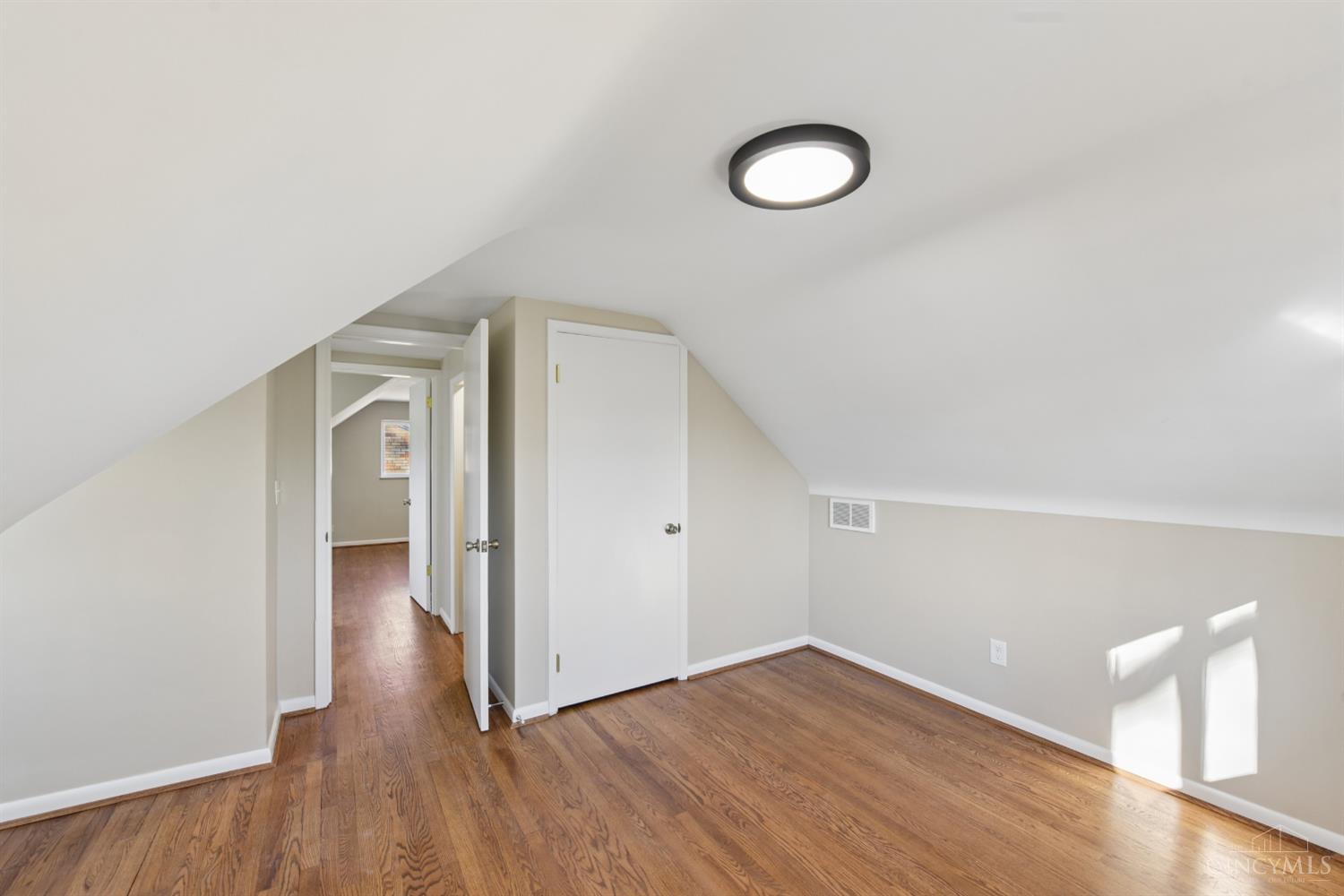 3307 Glenmont Lane