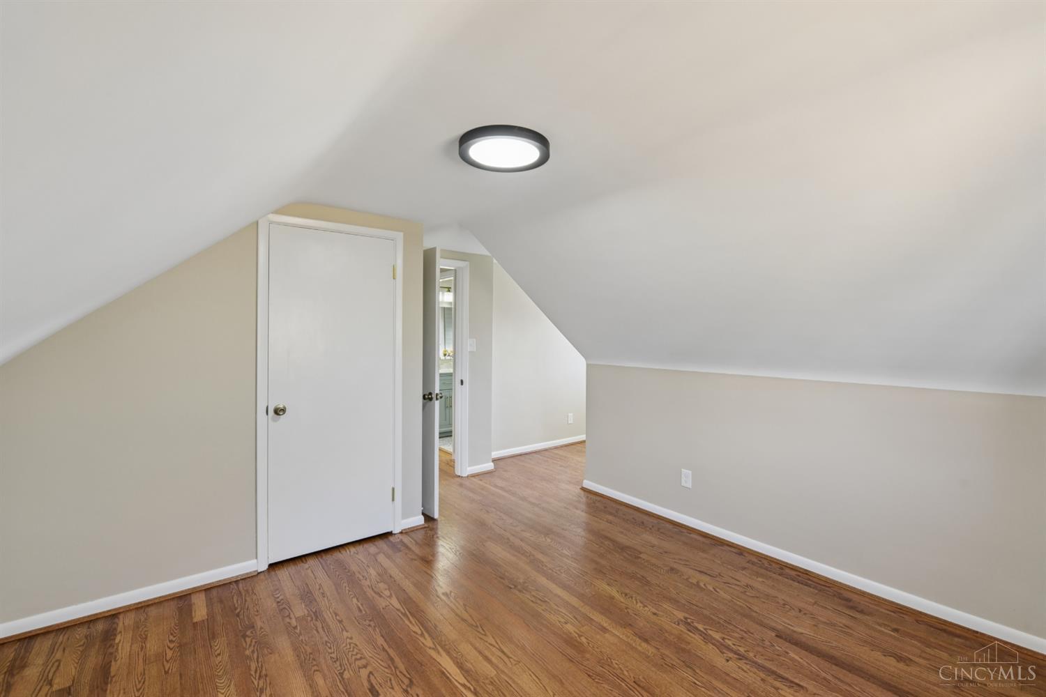 3307 Glenmont Lane