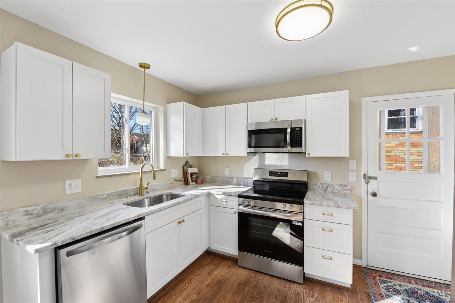 3307 Glenmont Lane