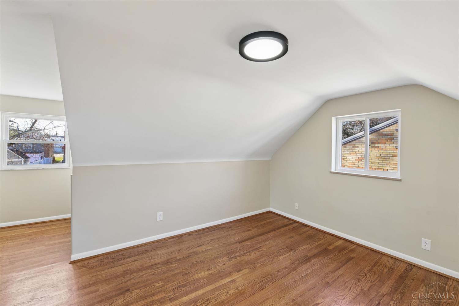 3307 Glenmont Lane