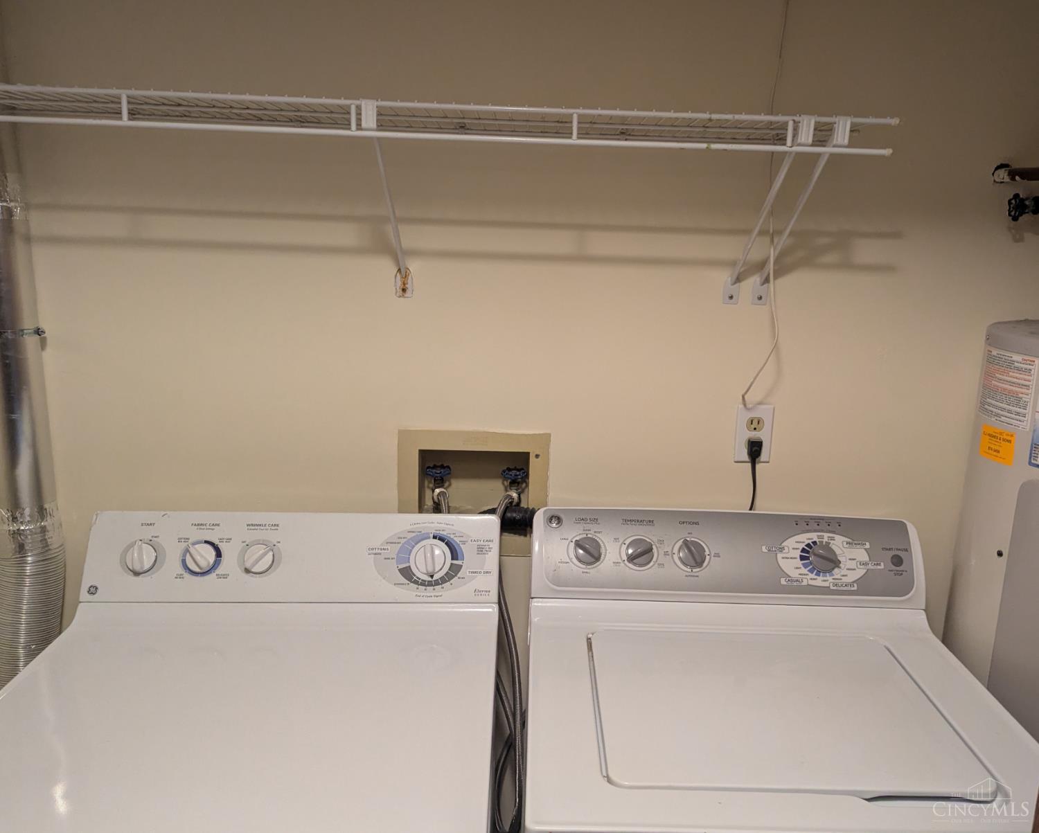 5985 Meadow Creek Drive 8