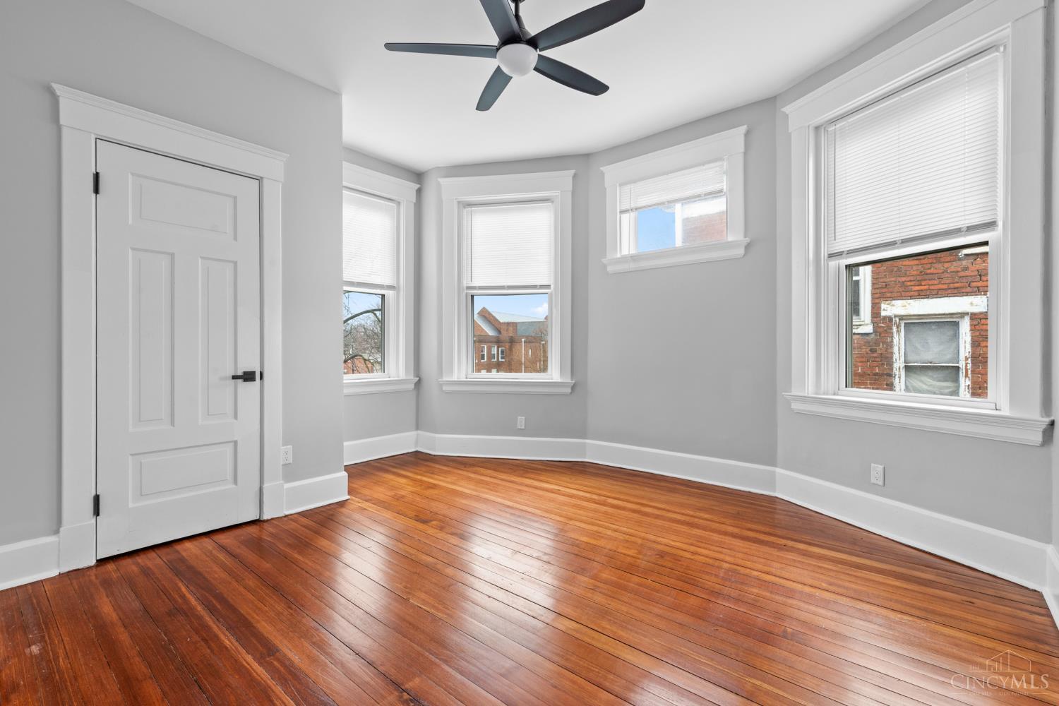 860 Buena Vista Place
