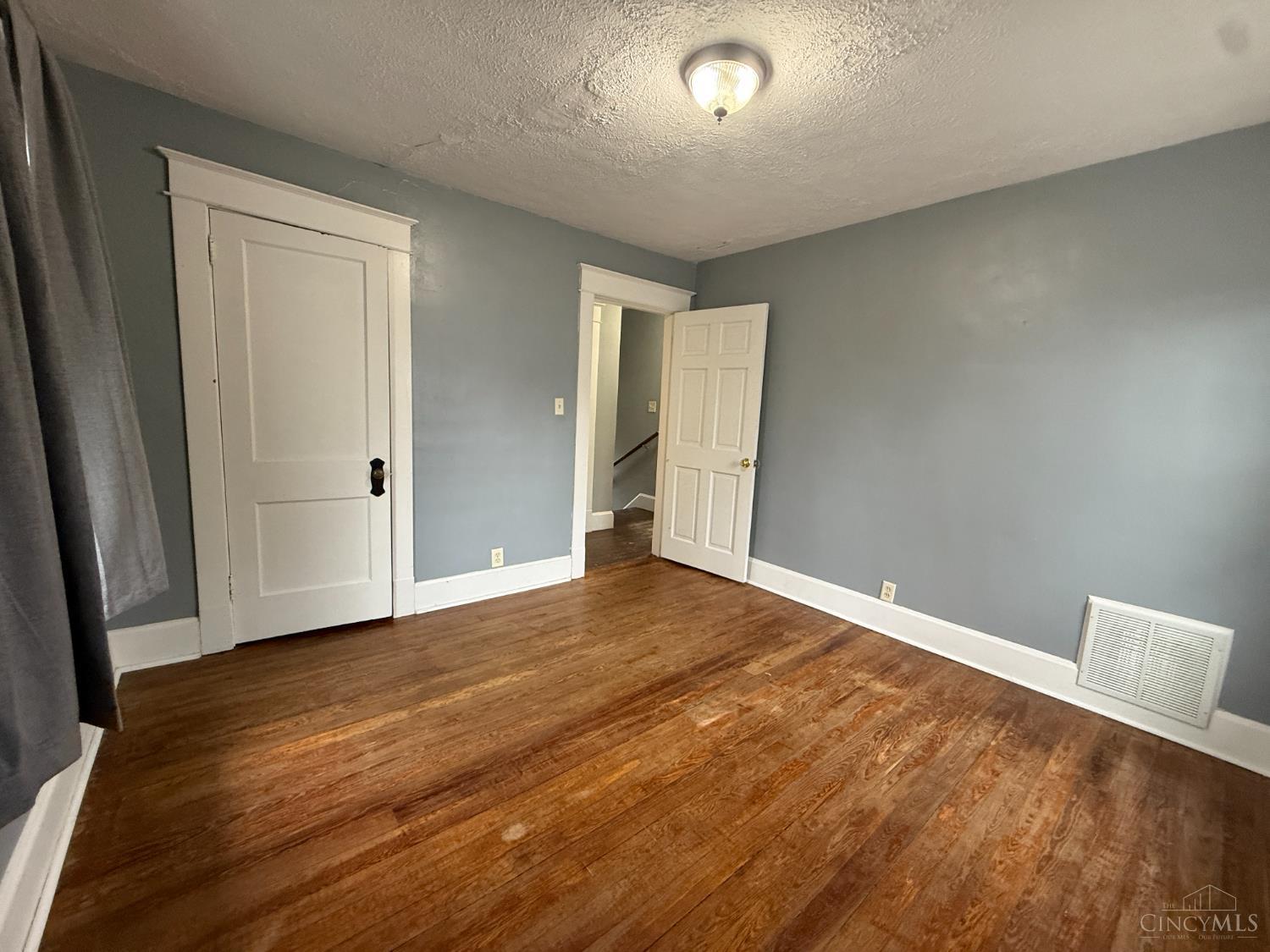 2312 S Sutphin Street