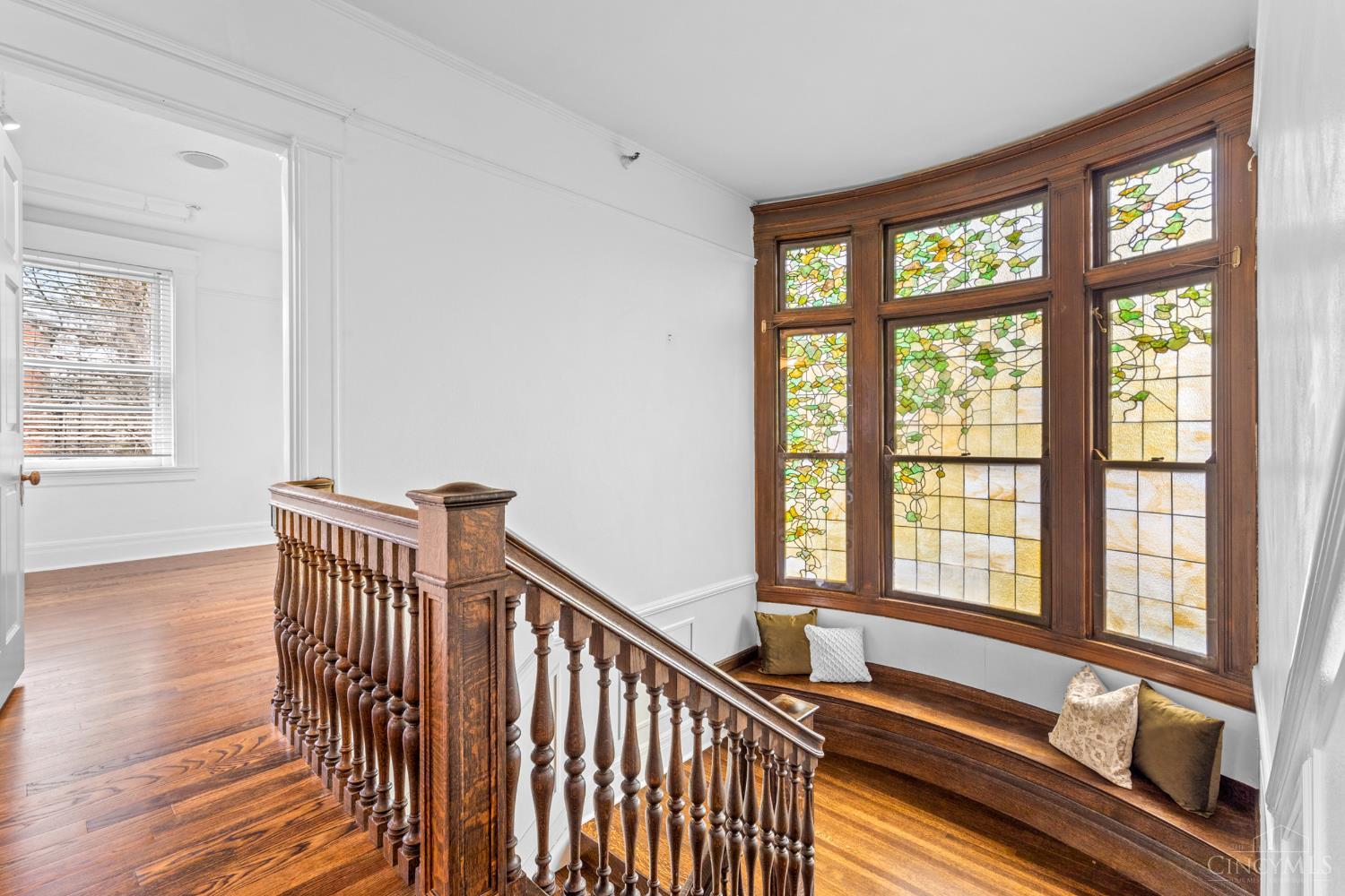 2100 St James Avenue