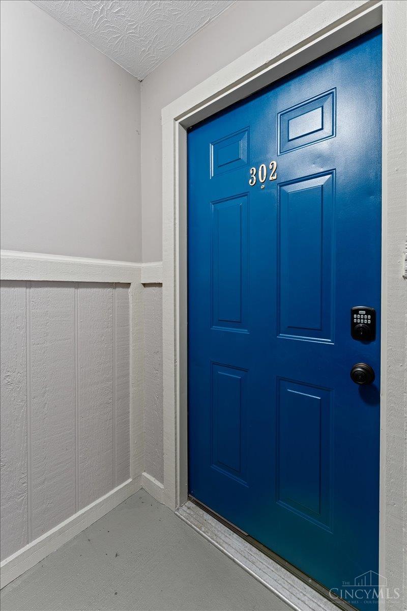 4220 Endeavor Drive 302