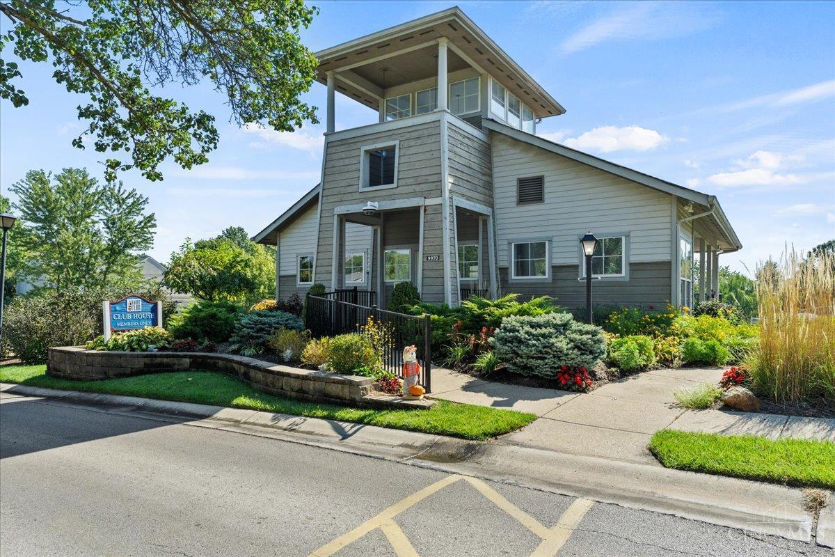 4220 Endeavor Drive 302