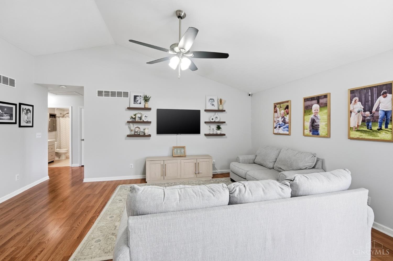 10584 Amity Drive