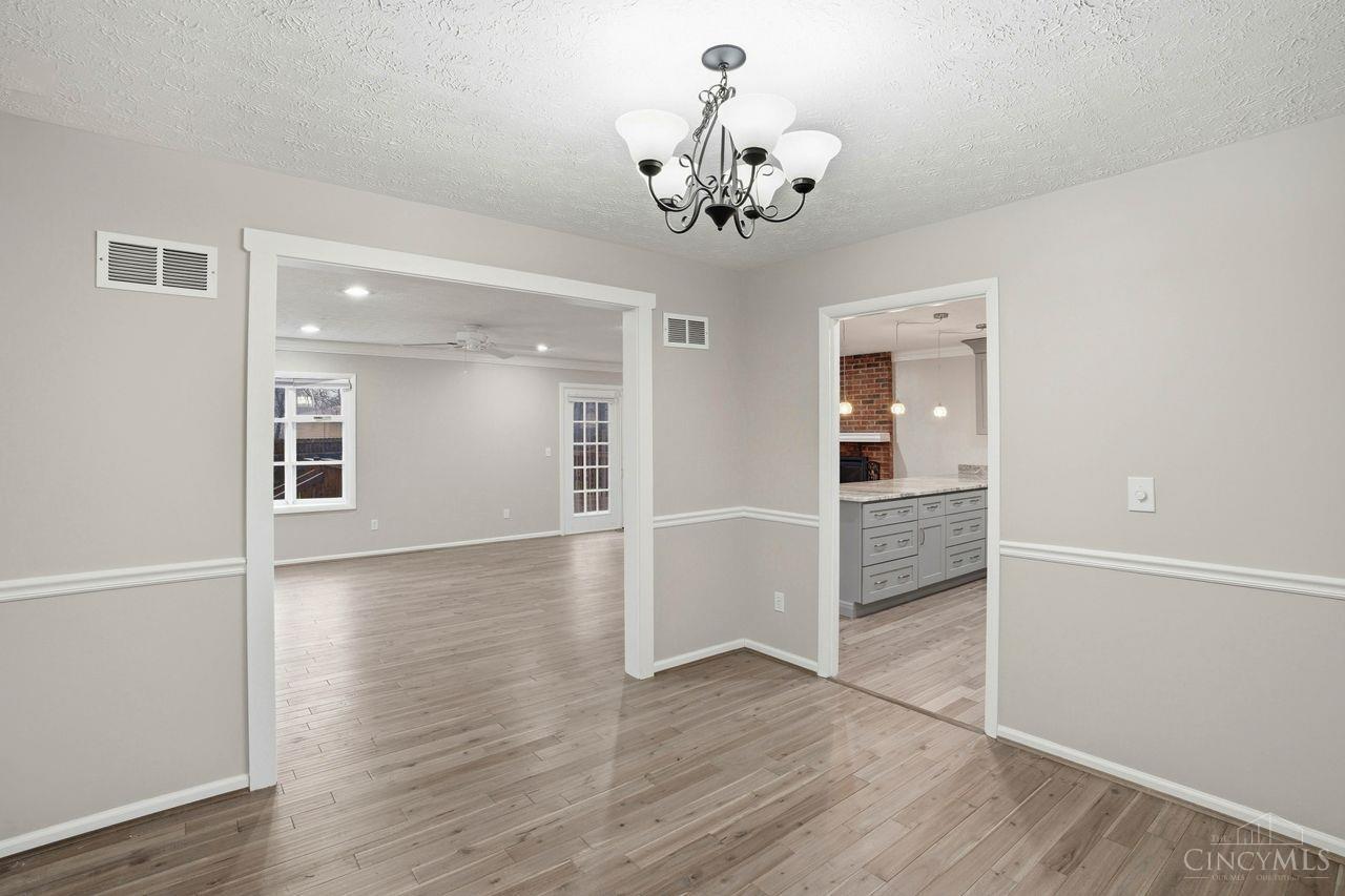 7926 Dunview Court