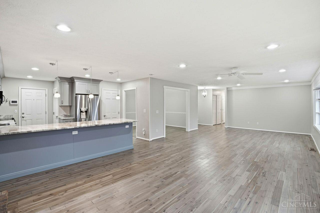 7926 Dunview Court