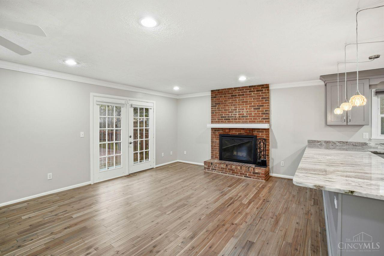 7926 Dunview Court