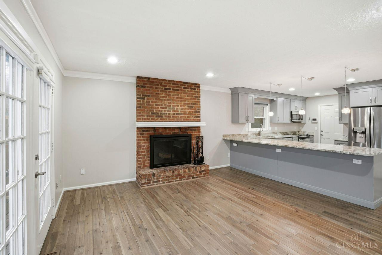 7926 Dunview Court