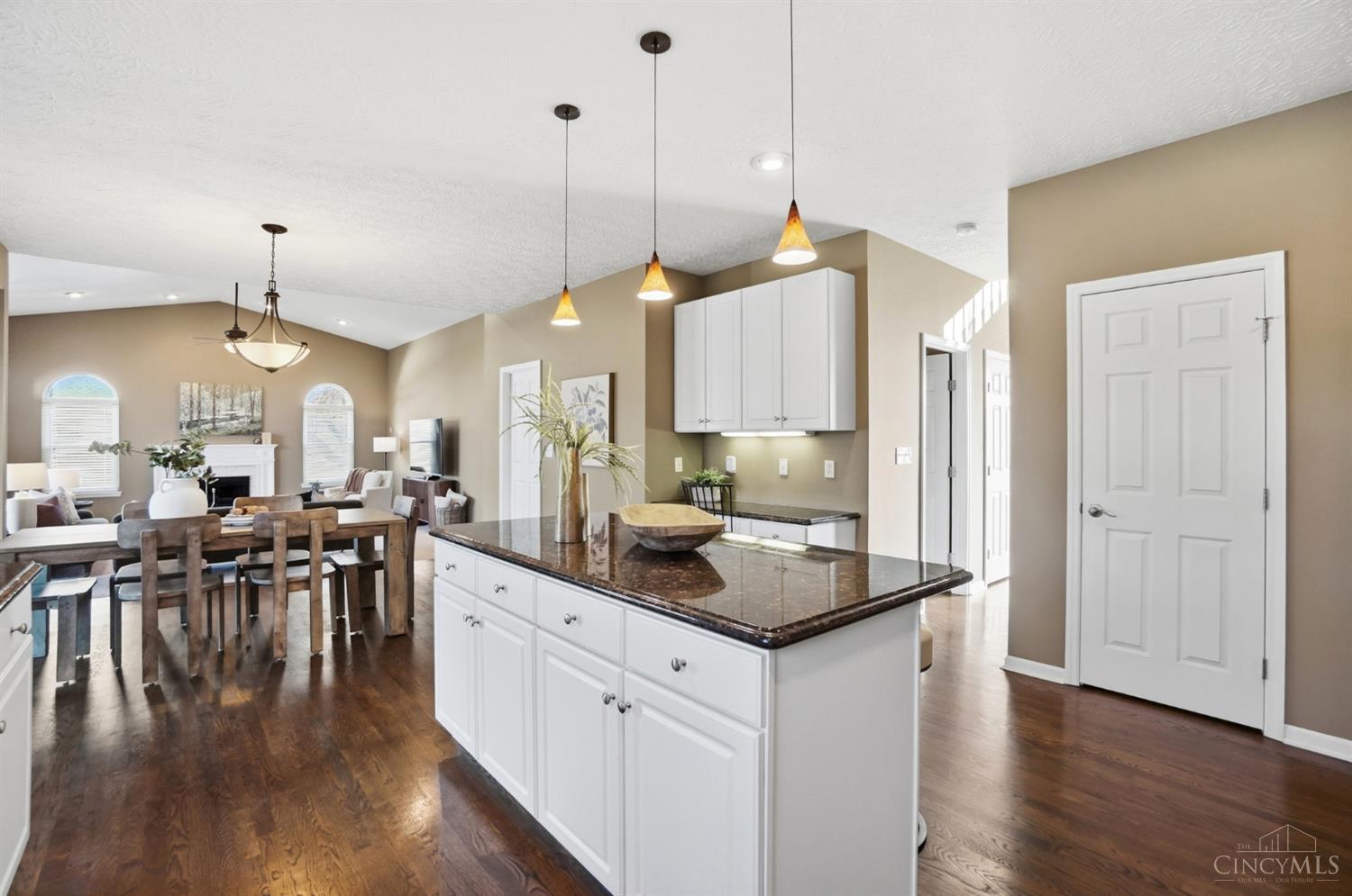 7527 Providence Woods Court