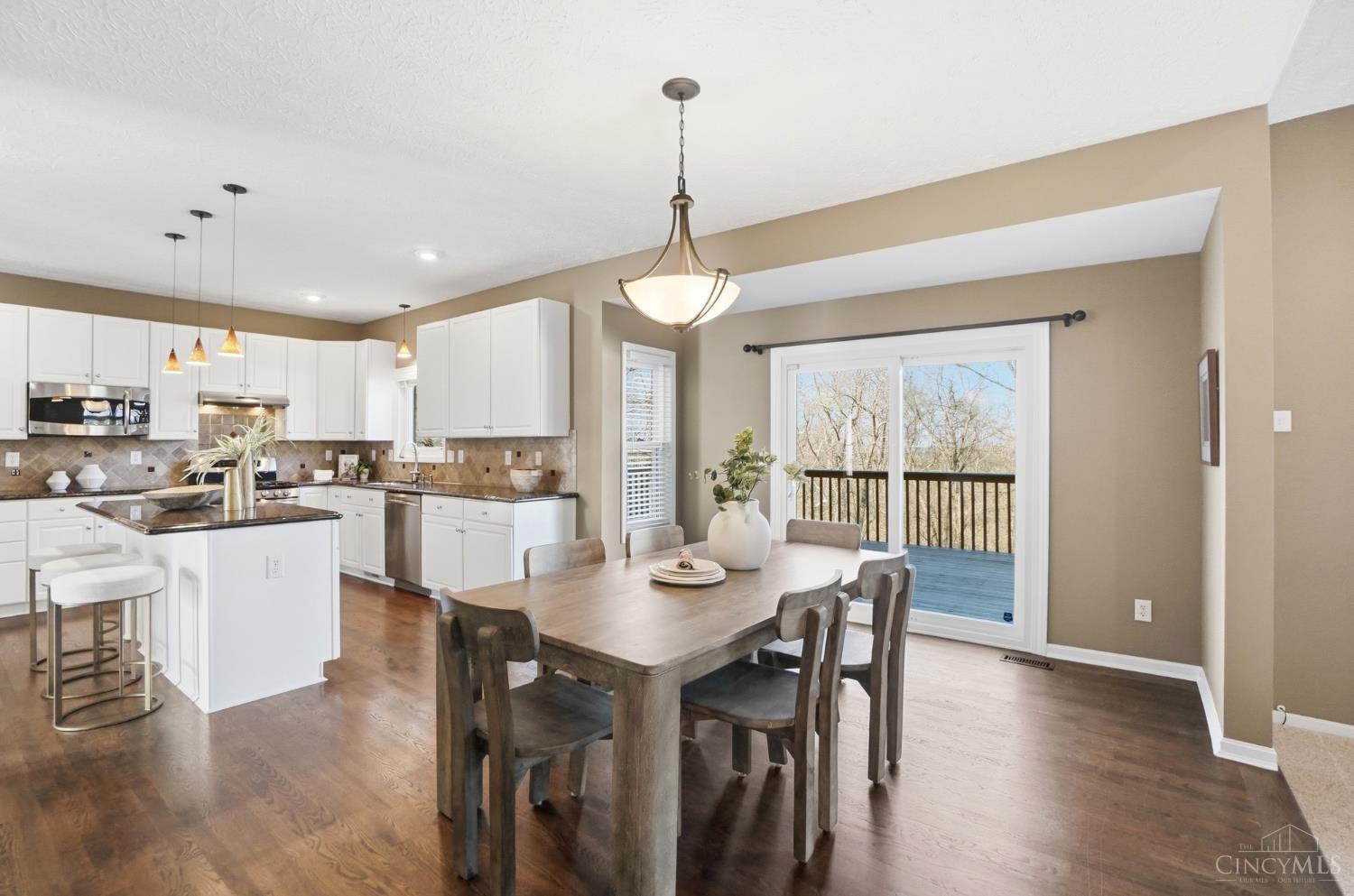 7527 Providence Woods Court